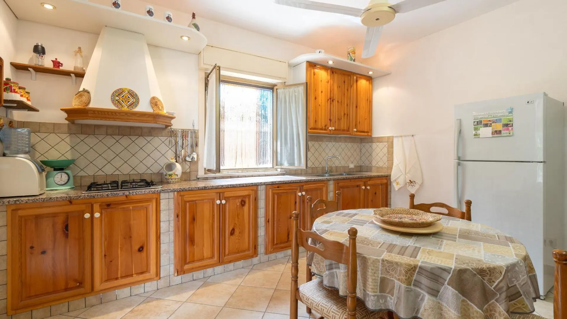 Villa Margi سكوبيلو